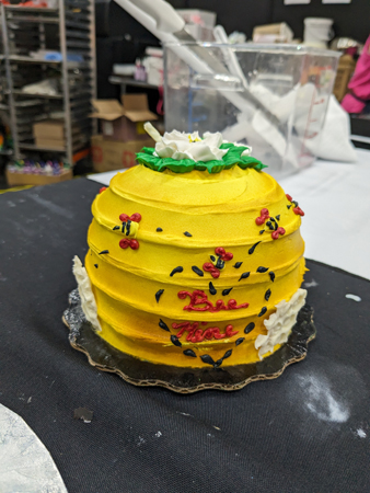 Katie-Jewell-Cake-2