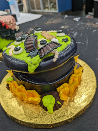Katie-Storr-Cake-3