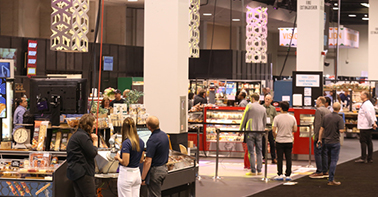 exhibitor attendees show floor what's in store live education session